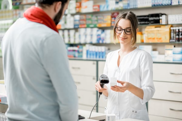 pharmacist-selling-medications-in-the-pharmacy-sto-2021-12-11-01-08-42-utc
