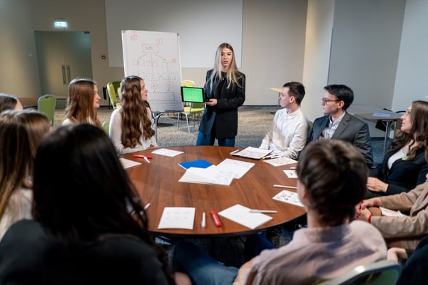 Just having an L&D program isn't enough. Communicate its impact to your employees through total rewards statements. 